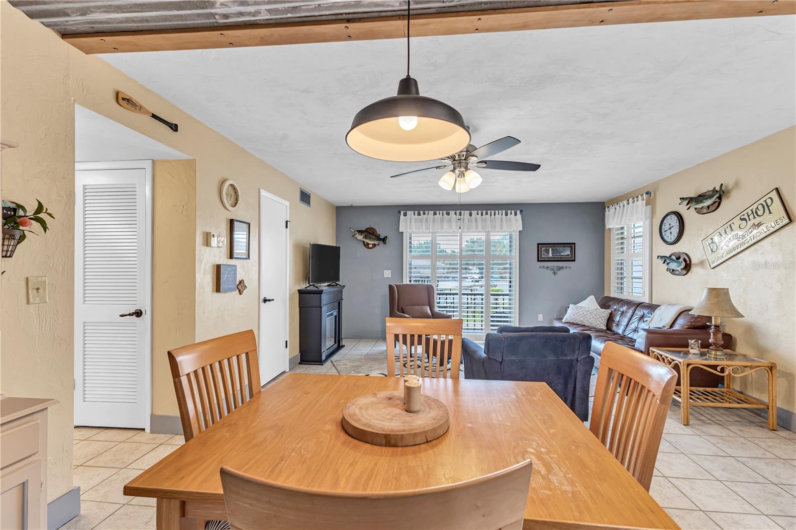 1640 Juno Unit 205c, Astor, FL 32102