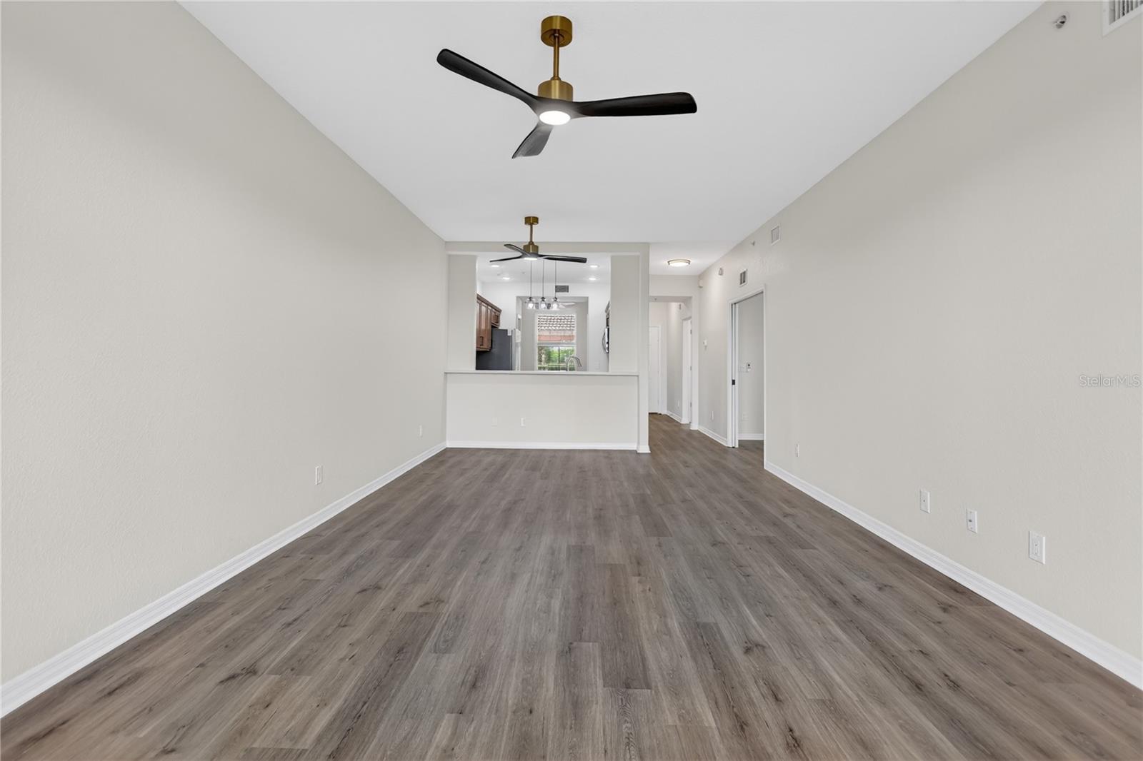 915 Fairwaycove Unit 101, Bradenton, FL 34212