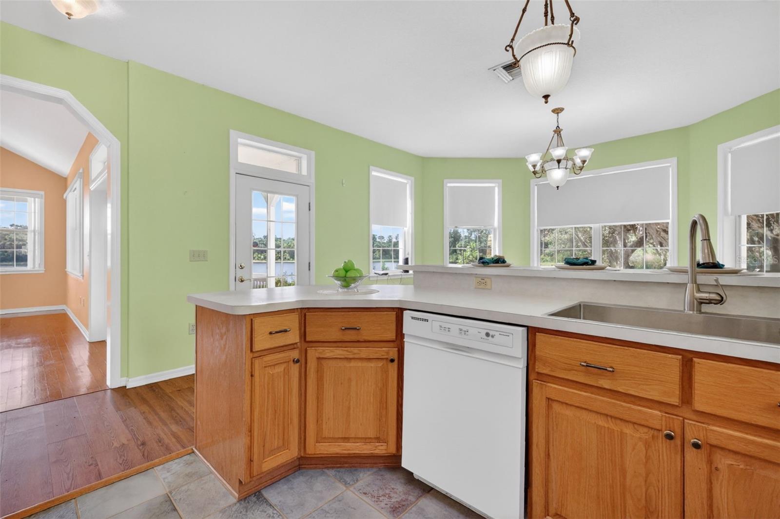 493 Malauka, Ocklawaha, FL 32179