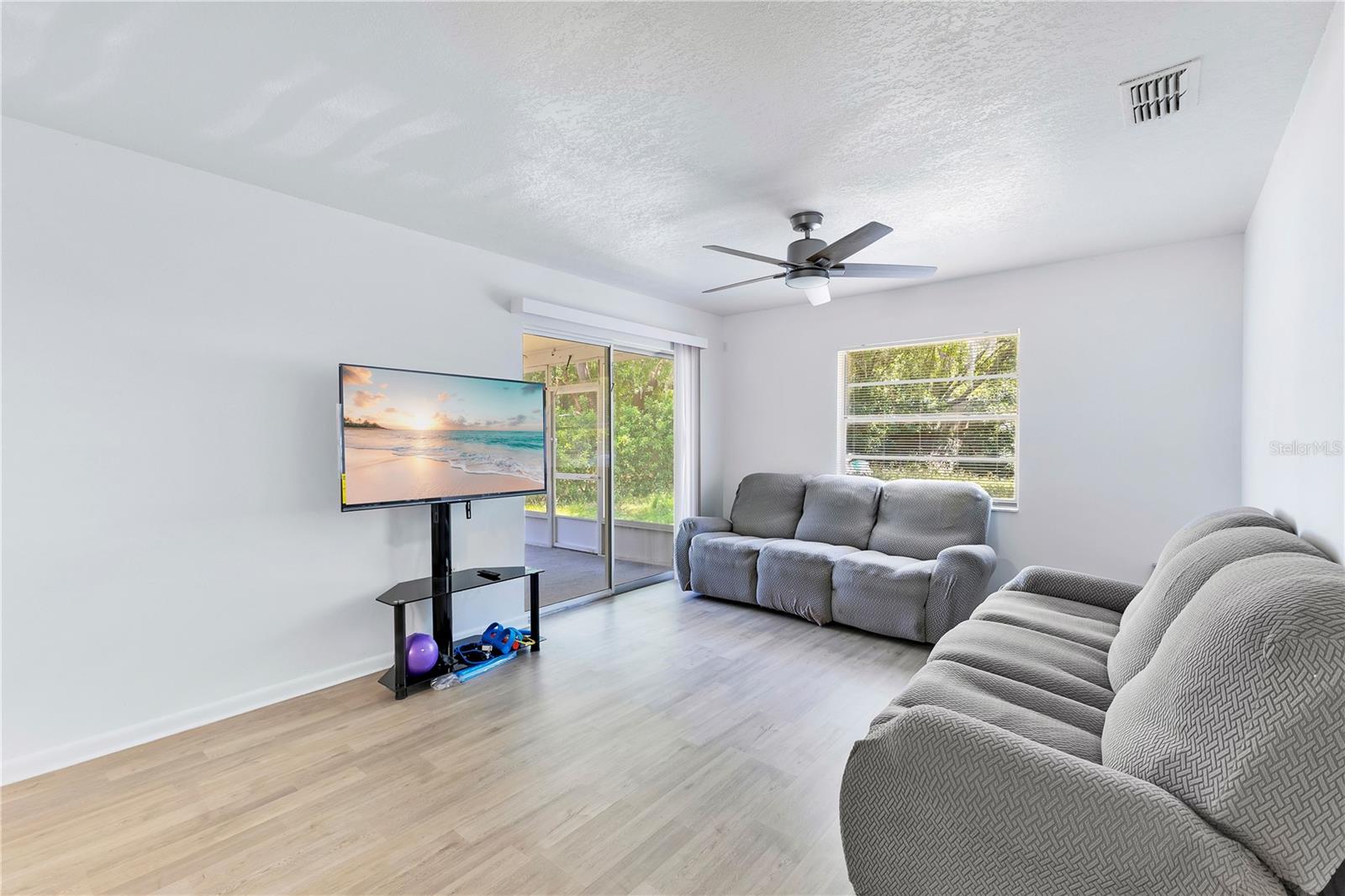 1725 California, St Cloud, FL 34769