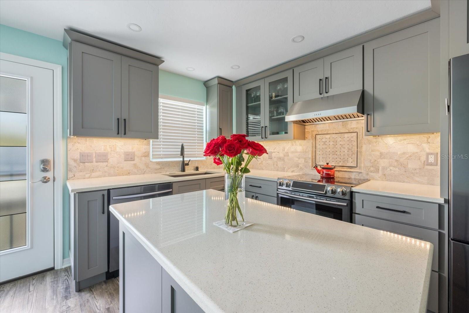 116 Vista Hermosa Unit 204c, Sarasota, FL 34242