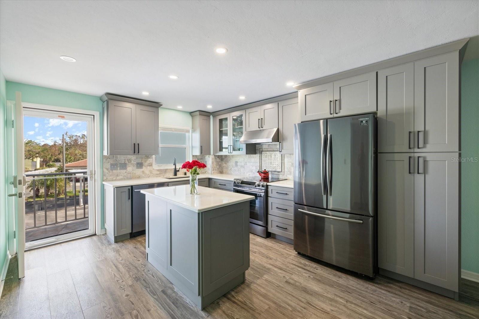 116 Vista Hermosa Unit 204c, Sarasota, FL 34242