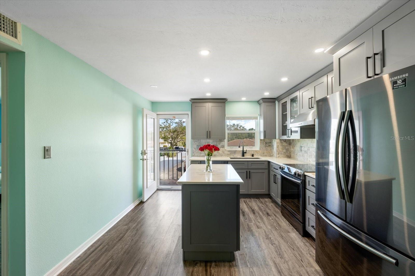 116 Vista Hermosa Unit 204c, Sarasota, FL 34242