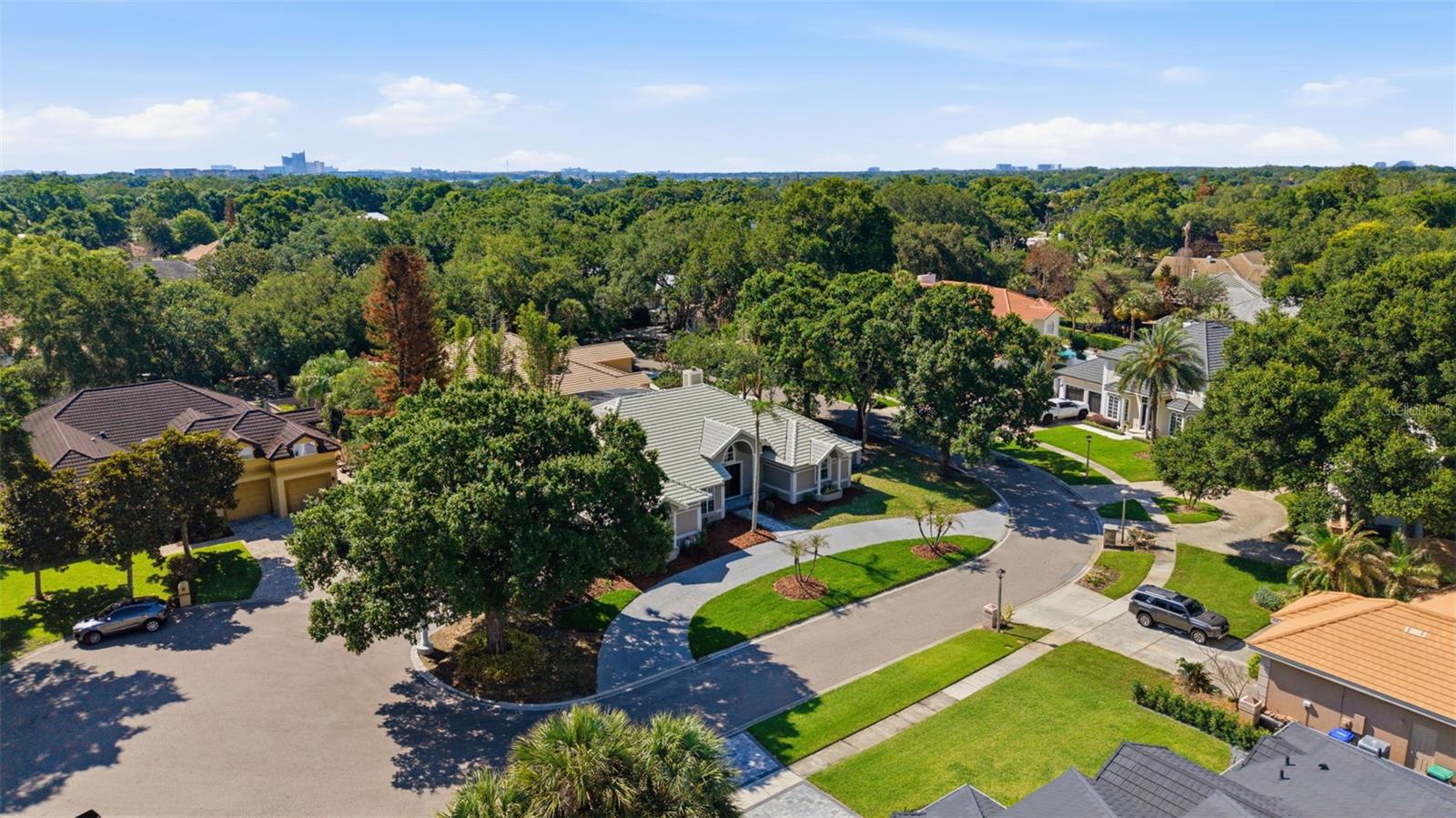 8935 Jonathan Manor, Orlando, FL 32819
