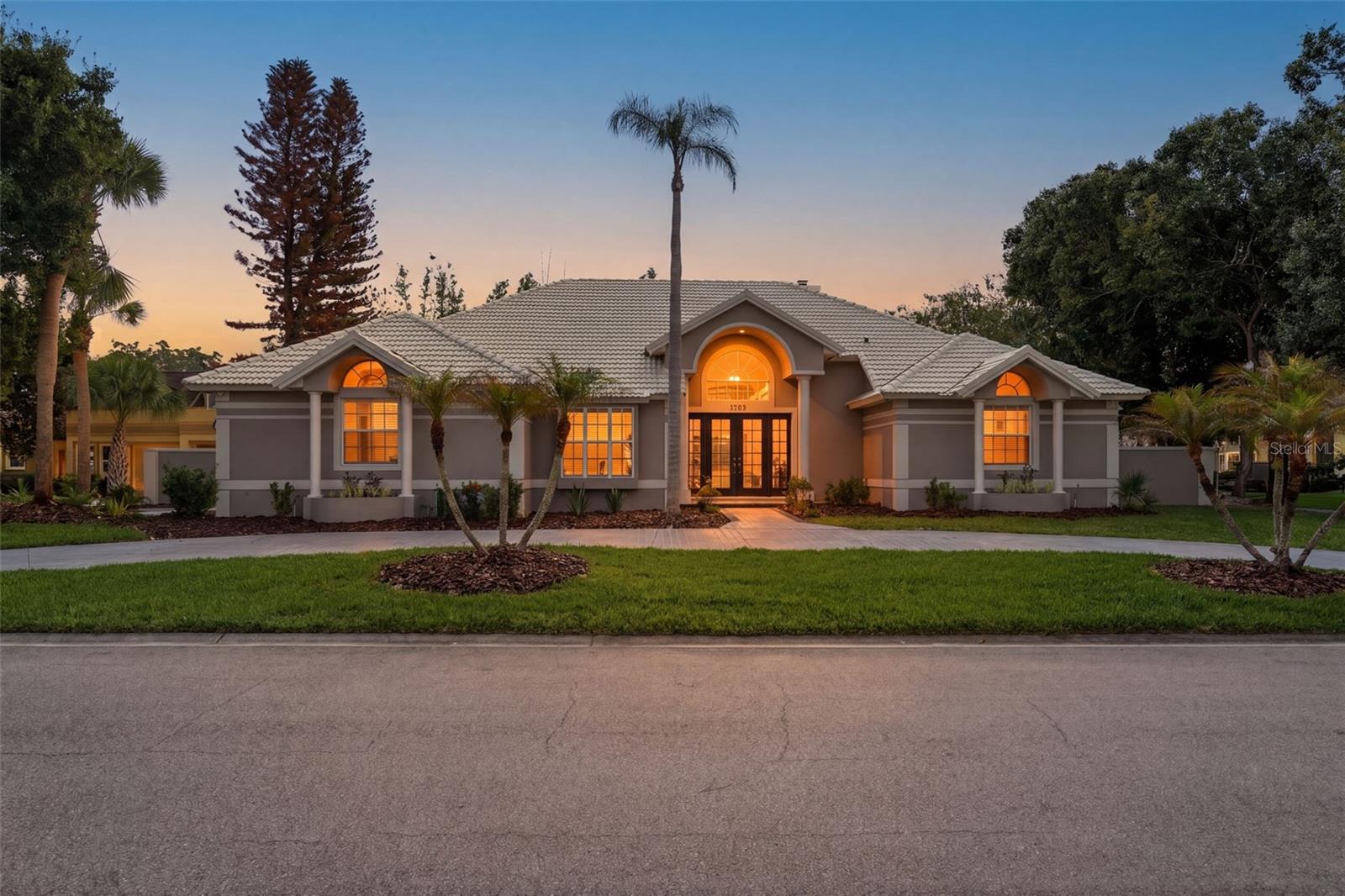 8935 Jonathan Manor, Orlando, FL 32819