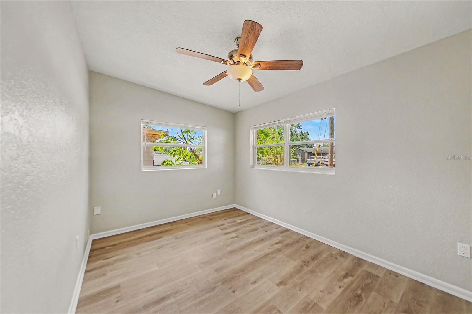 5909 Wolf, Orlando, FL 32808
