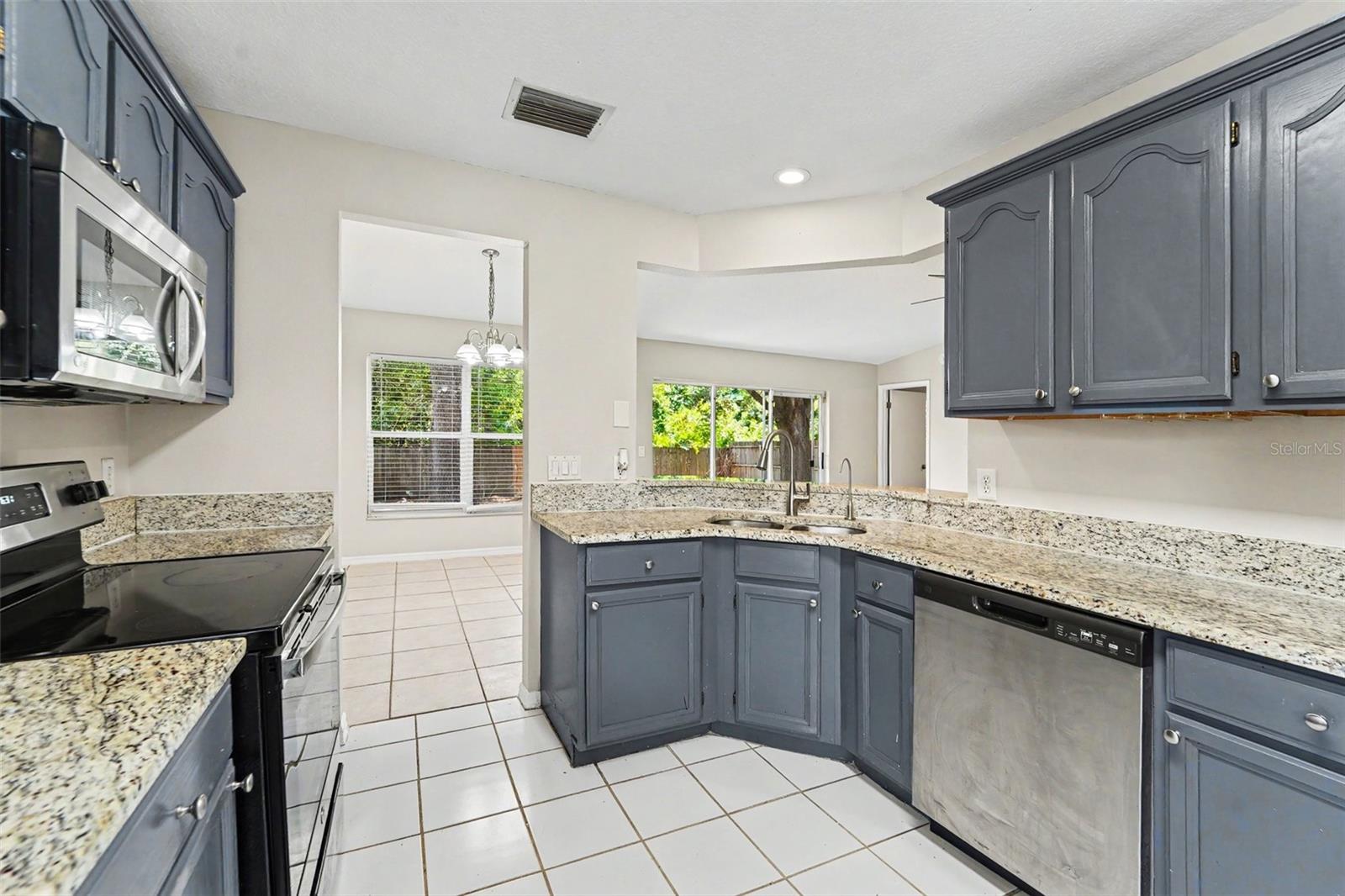 7603 Savannah, Tampa, FL 33637