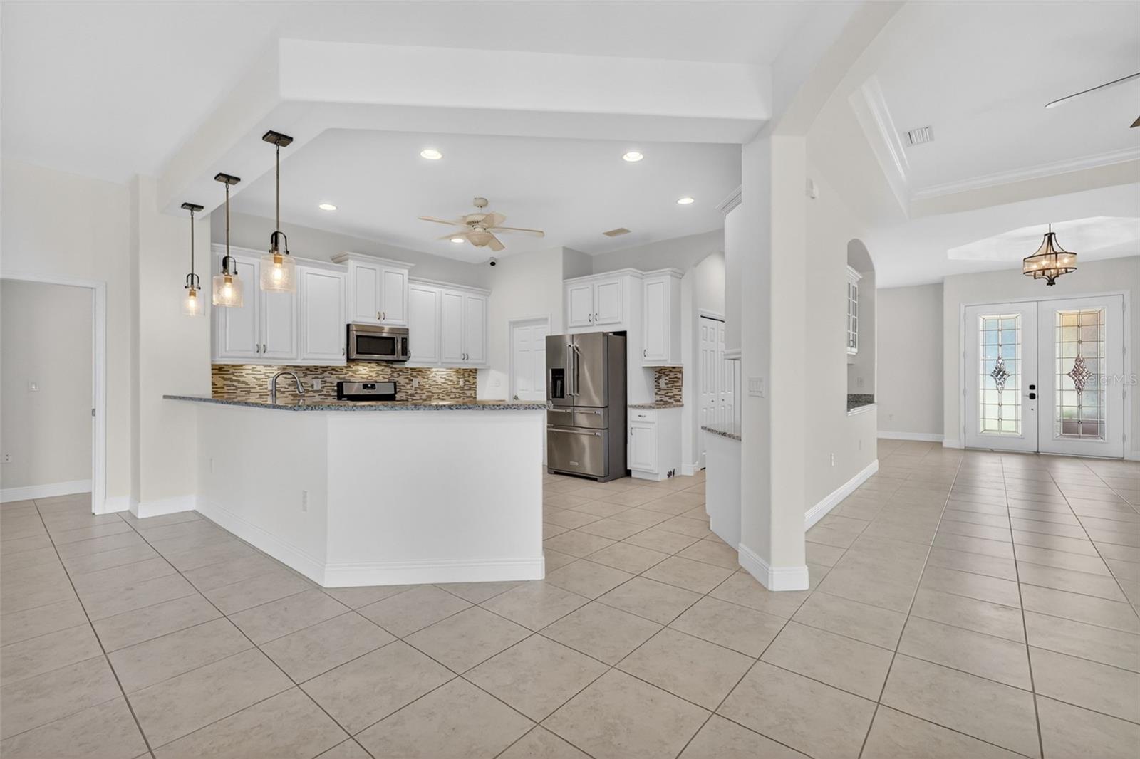 8237 Bridgeport Bay, Mount Dora, FL 32757