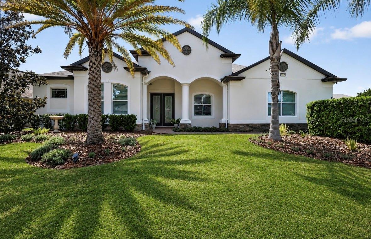 8237 Bridgeport Bay, Mount Dora, FL 32757