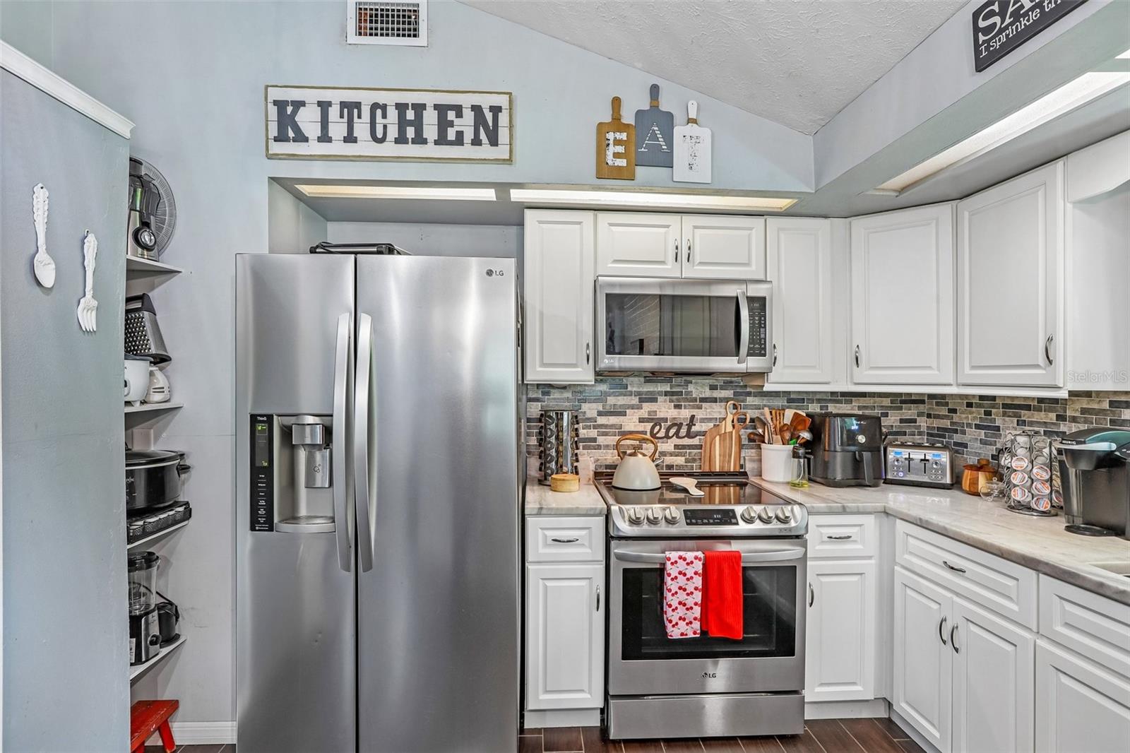 4001 Bainwood, Tampa, FL 33614