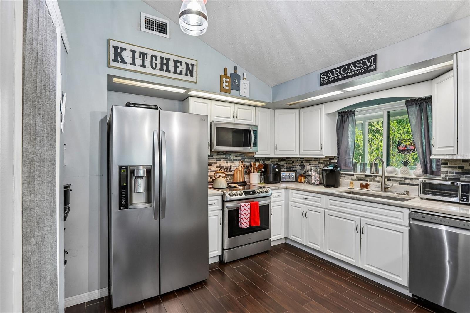 4001 Bainwood, Tampa, FL 33614