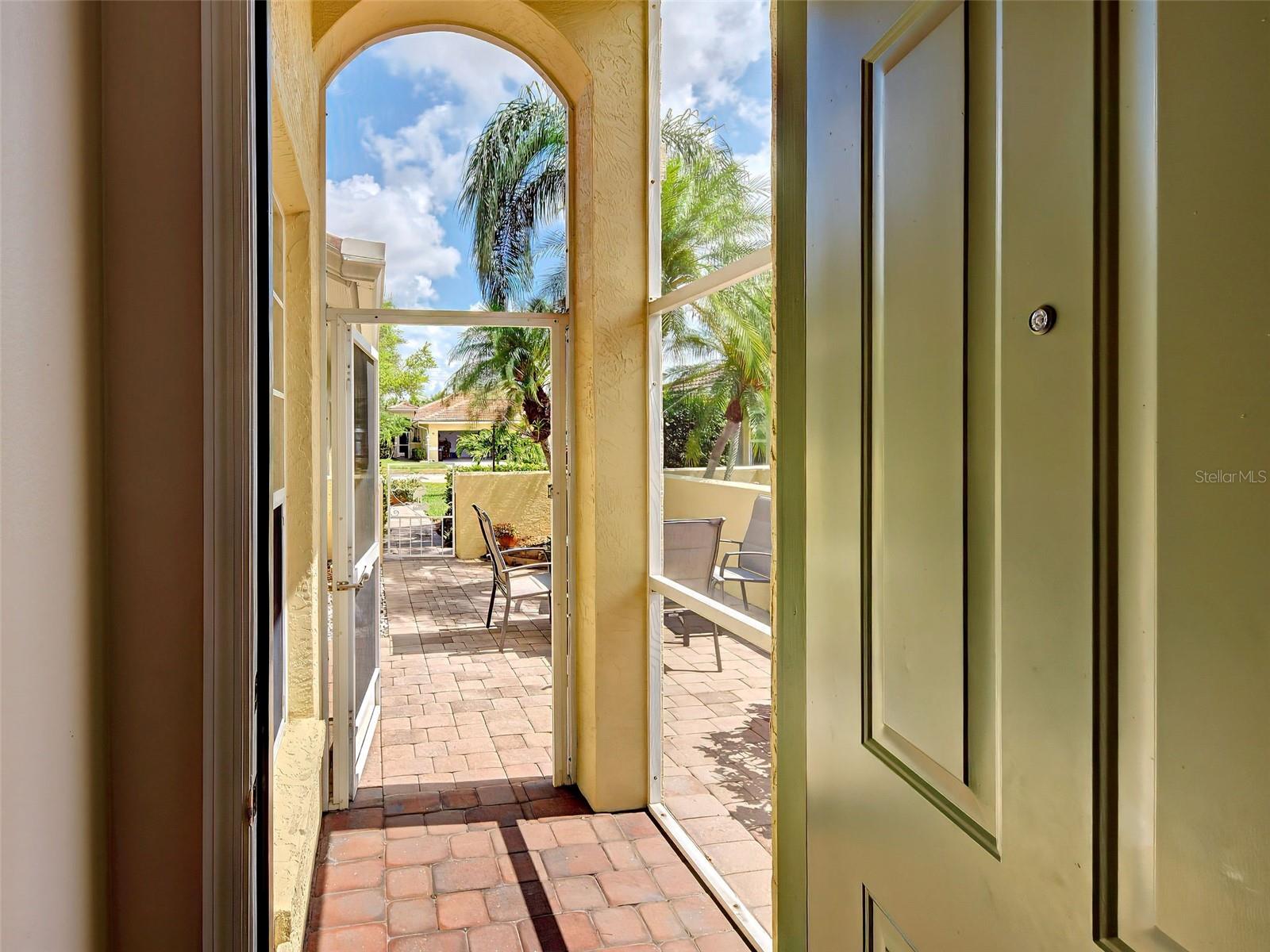 249 Vista del Lago, Venice, FL 34292
