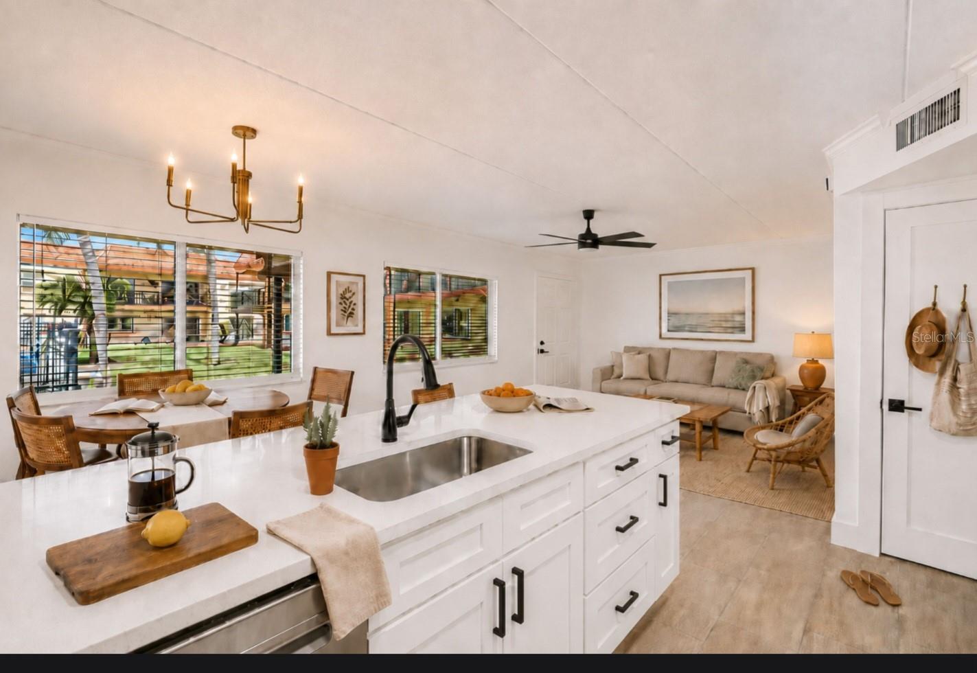 10375 Paradise Unit 51, Treasure Island, FL 33706