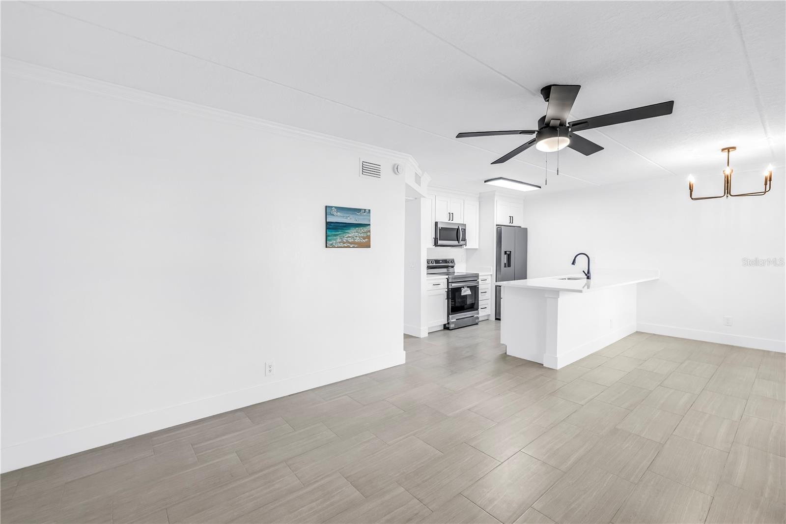 10375 Paradise Unit 51, Treasure Island, FL 33706