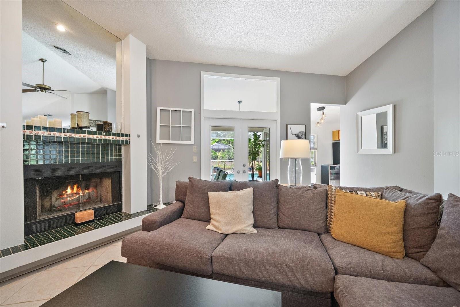 4732 Meadowview, Sarasota, FL 34233