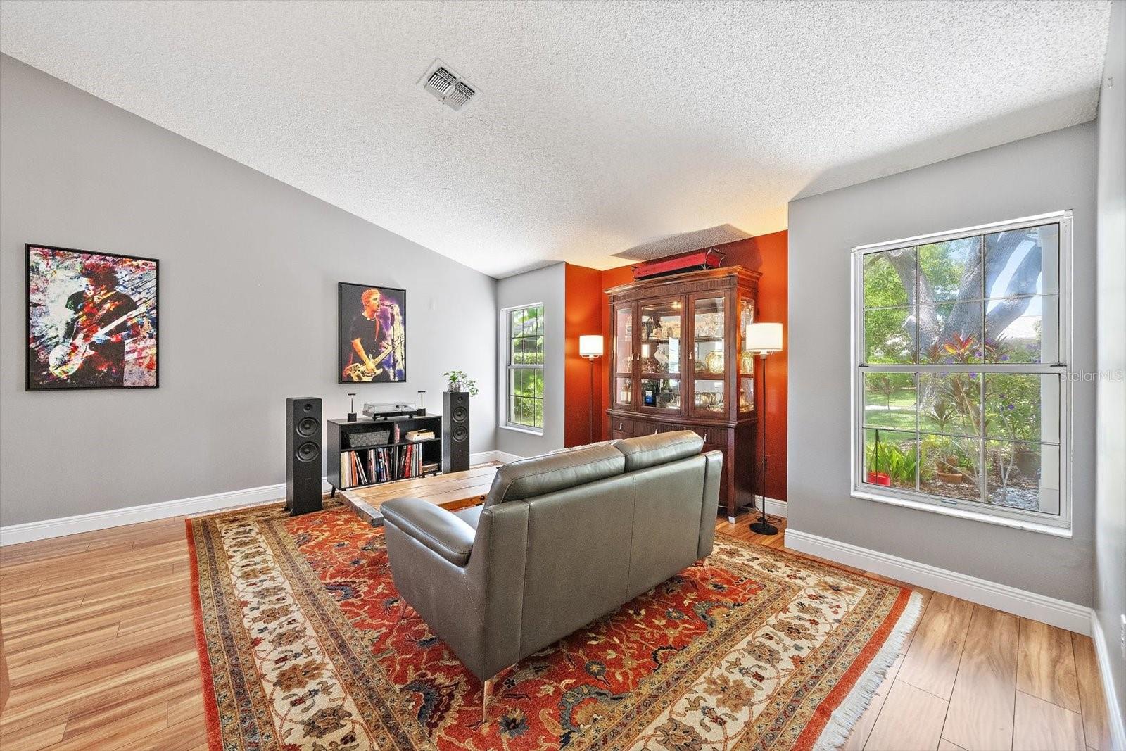 4732 Meadowview, Sarasota, FL 34233