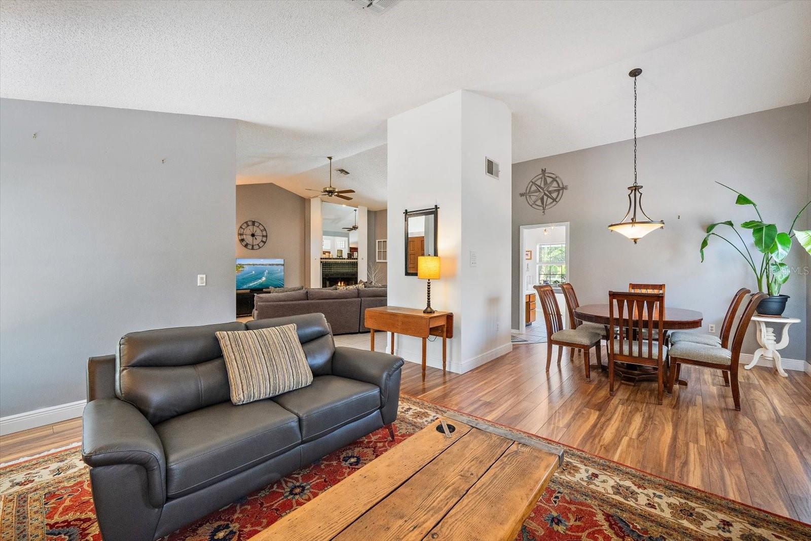 4732 Meadowview, Sarasota, FL 34233