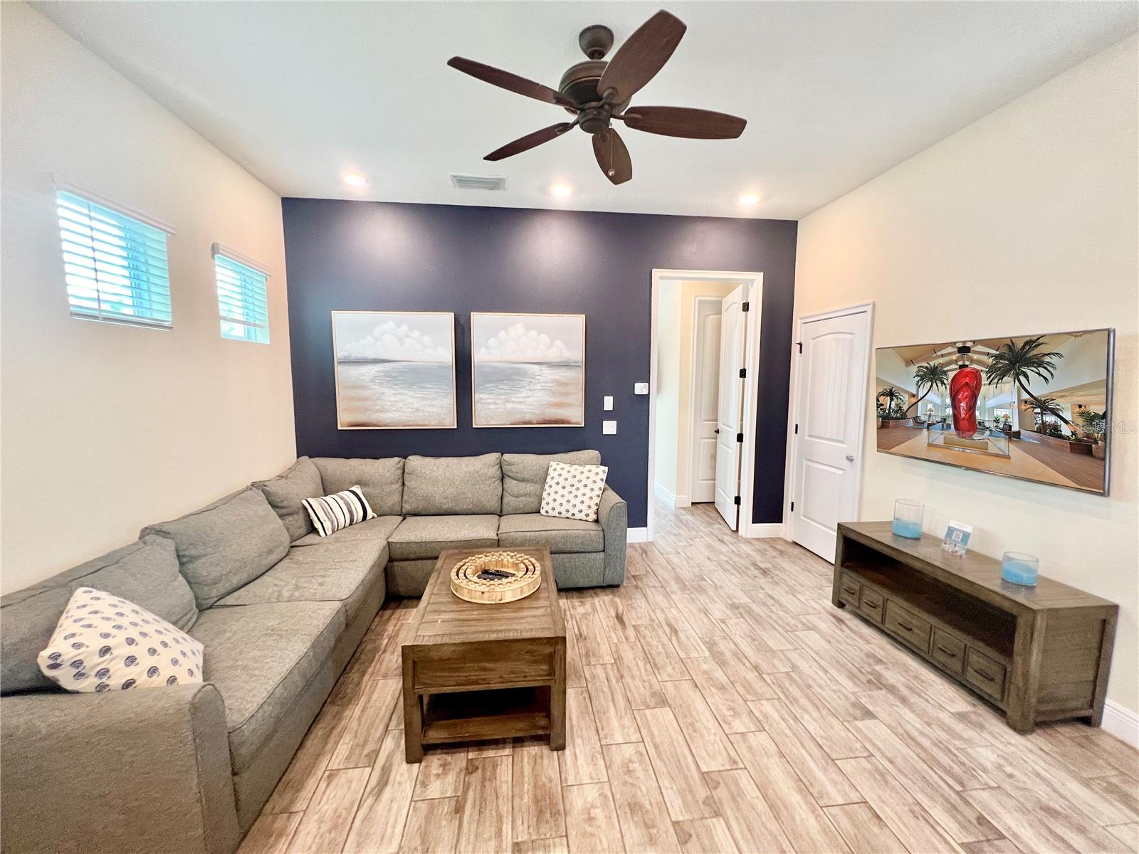 8067 Knee Deep, Kissimmee, FL 34747