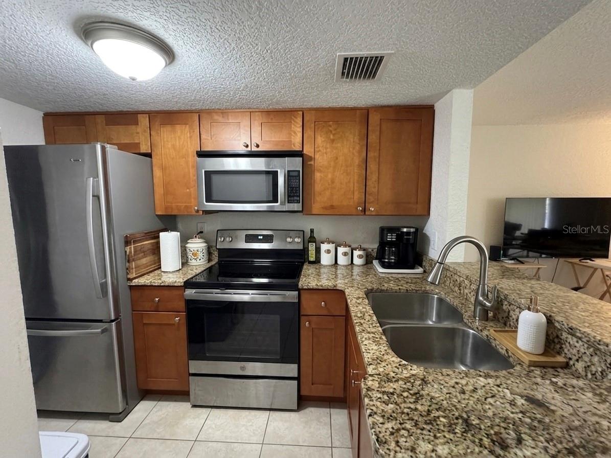 554 Orange Unit 15, Altamonte Springs, FL 32701