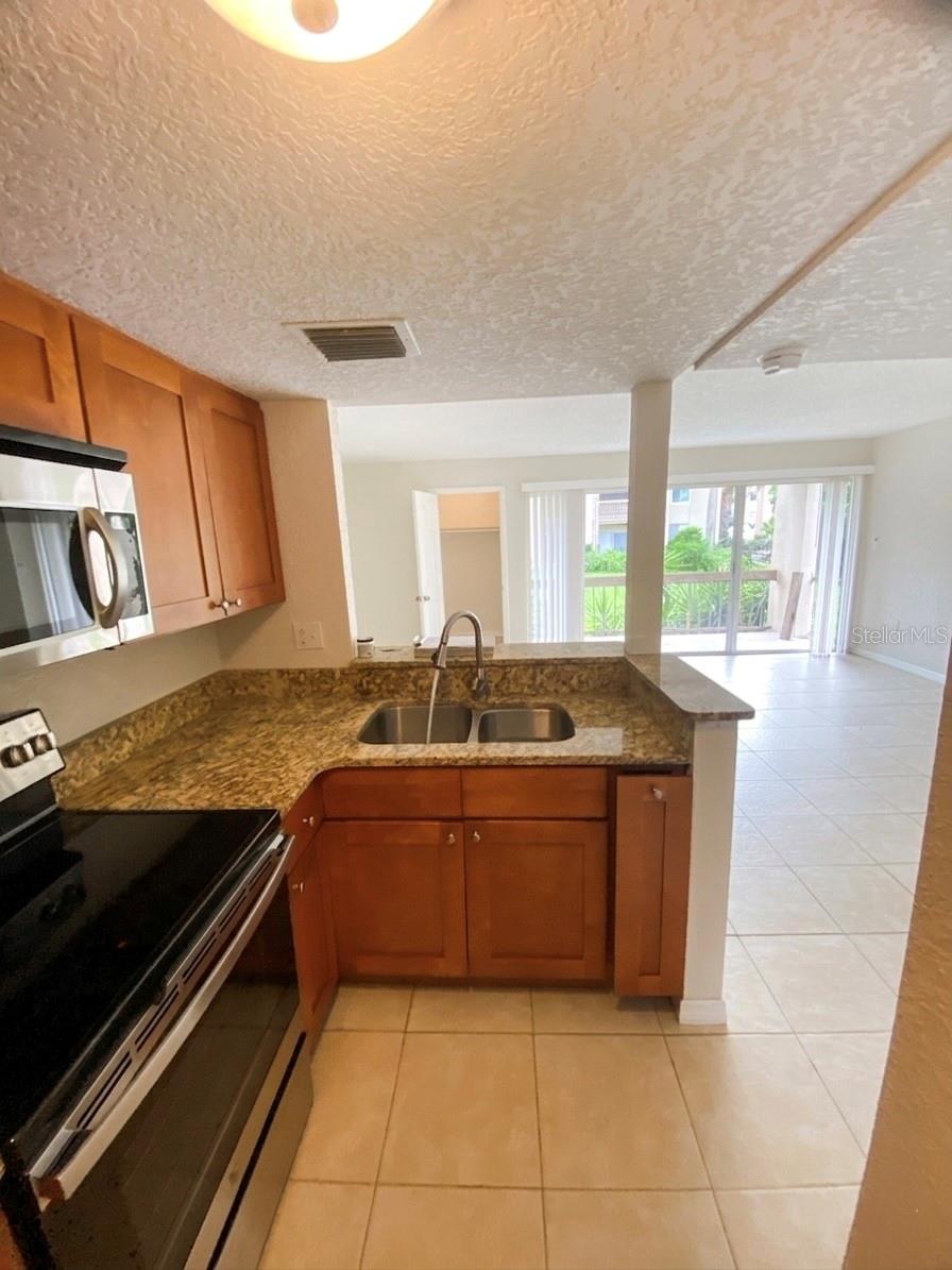 554 Orange Unit 15, Altamonte Springs, FL 32701