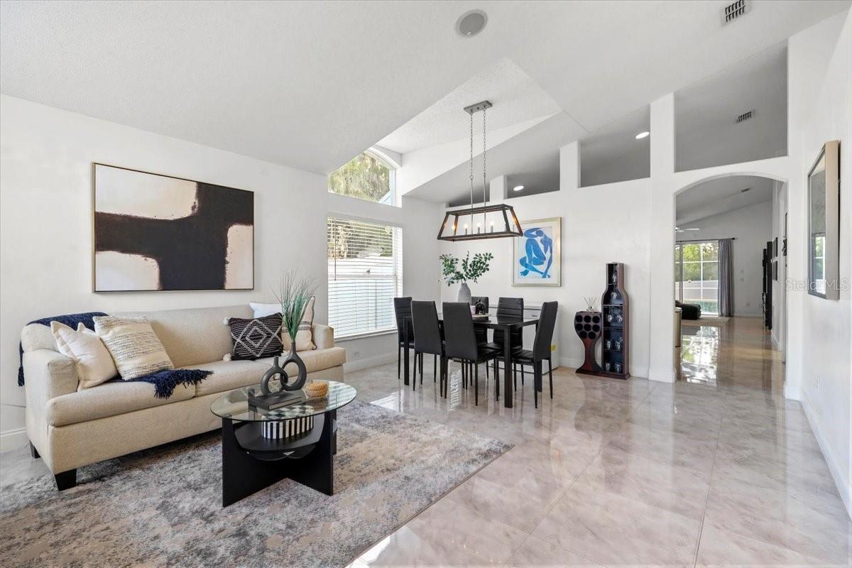 6847 Bouganvillea Crescent, Orlando, FL 32809