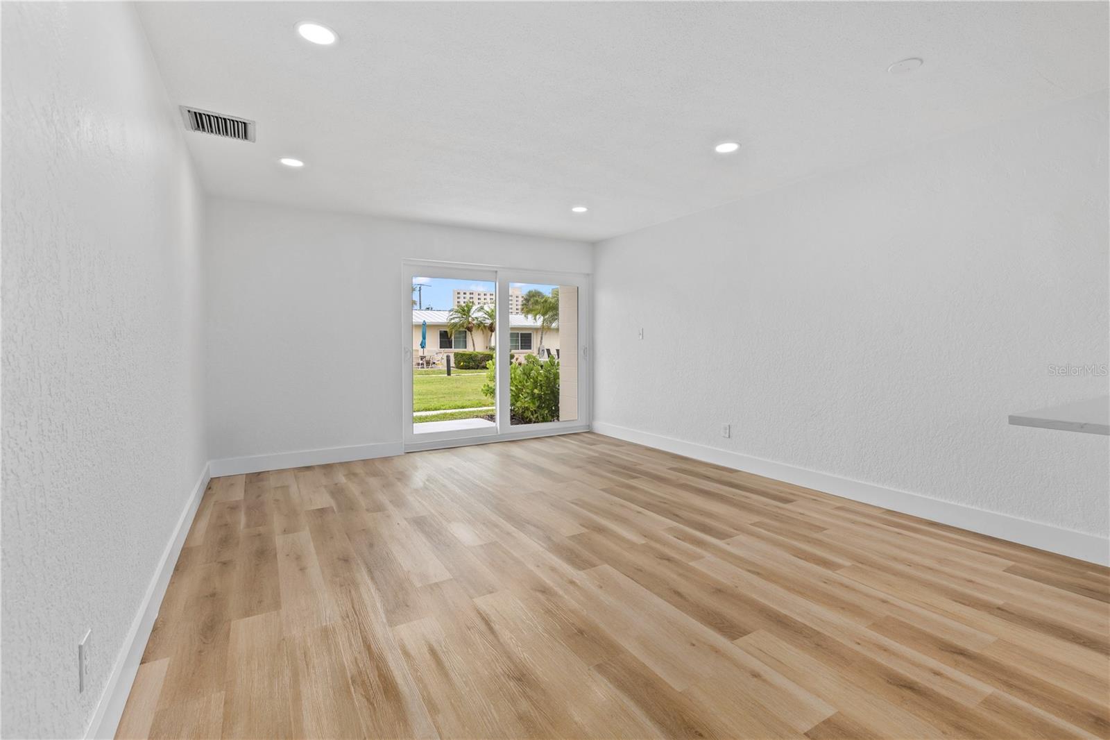 5830 Midnight Pass Unit 29, Sarasota, FL 34242