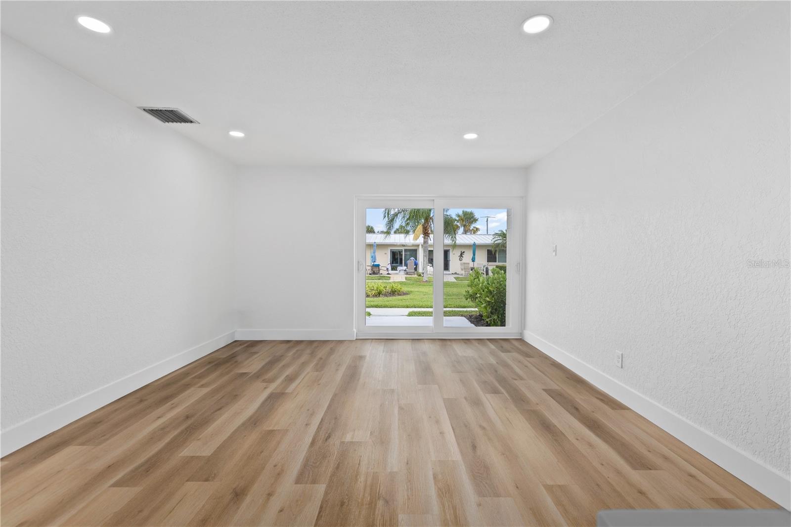 5830 Midnight Pass Unit 29, Sarasota, FL 34242