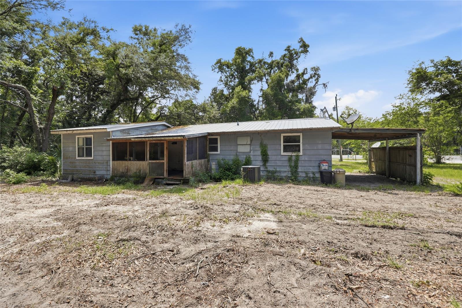 9580 Highway 351, Old Town, FL 32680