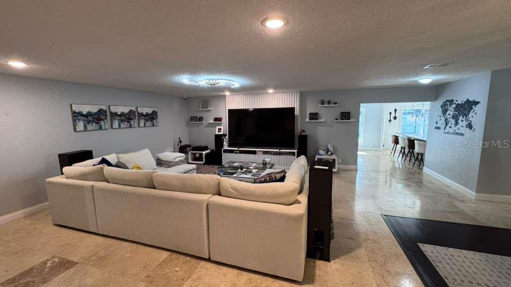 4627 Woodlot, Orlando, FL 32835