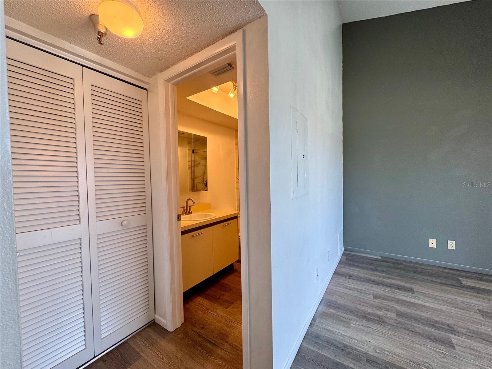 4510 El Conquistador Unit 204, Bradenton, FL 34210