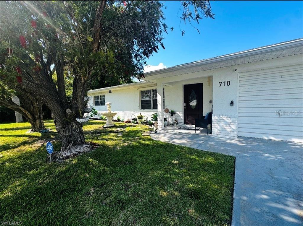 710 Aqui Esta, Punta Gorda, FL 33950