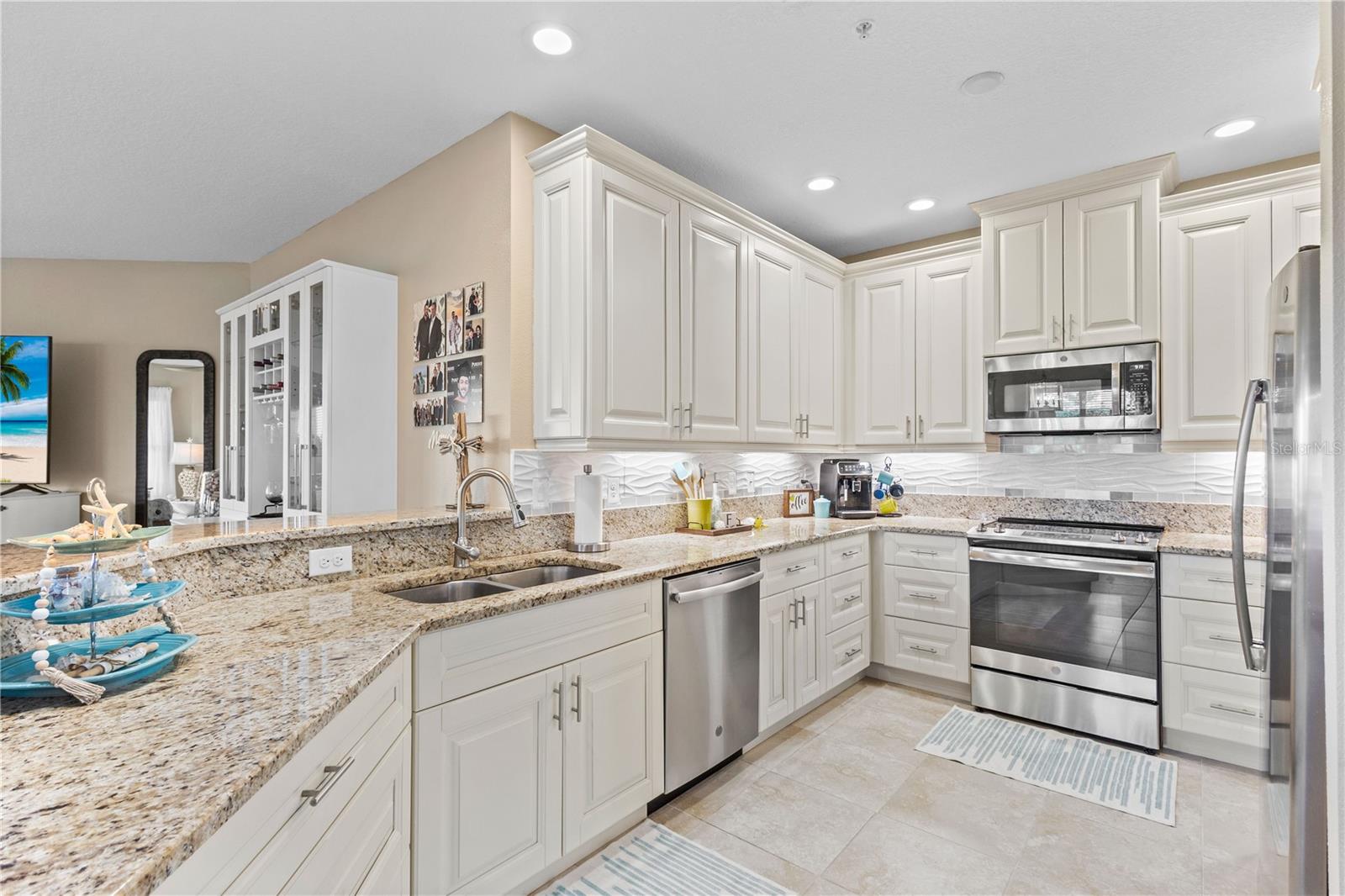 3431 79th Street Unit 101, Bradenton, FL 34209