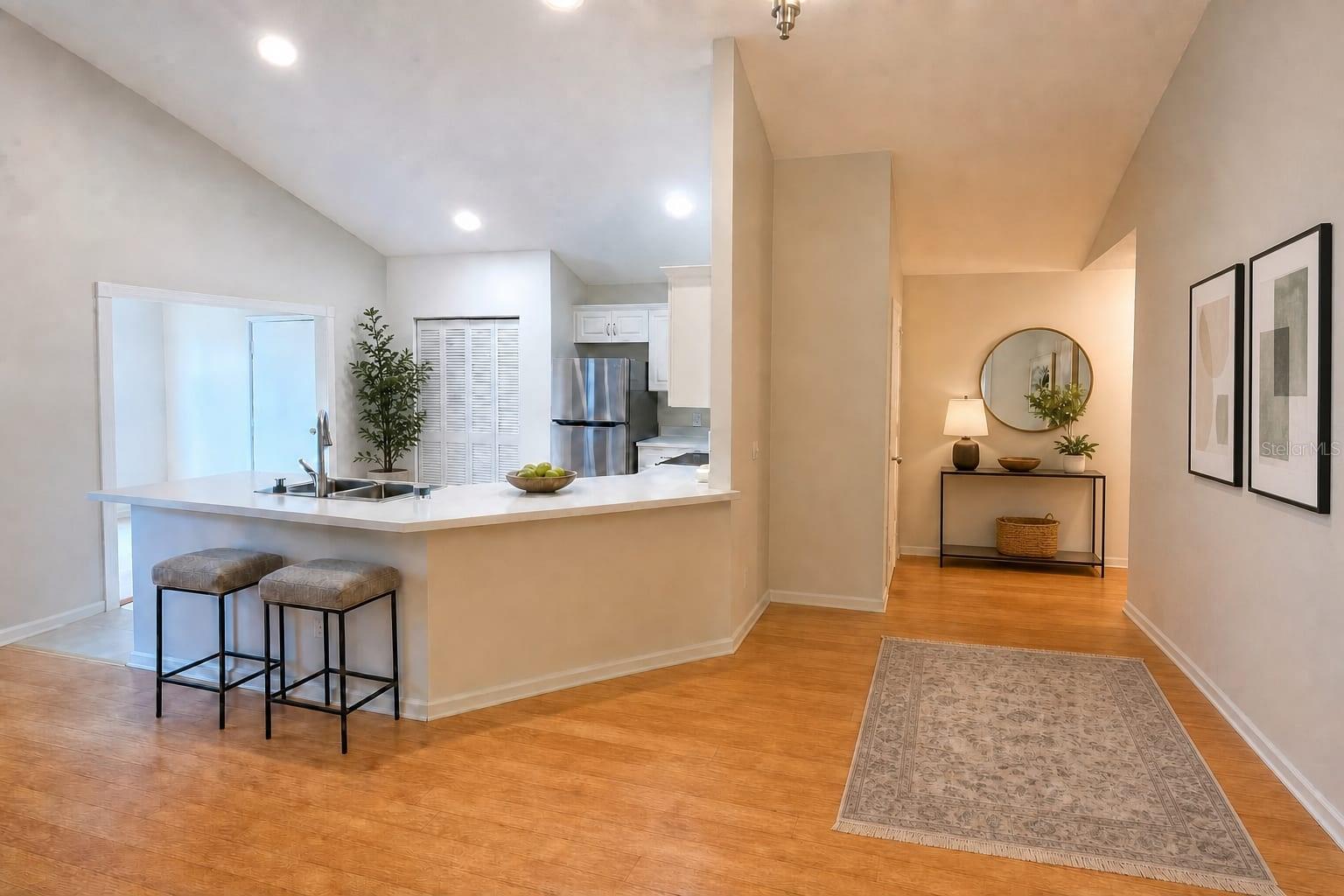 15215 Amberly Unit 907, Tampa, FL 33647