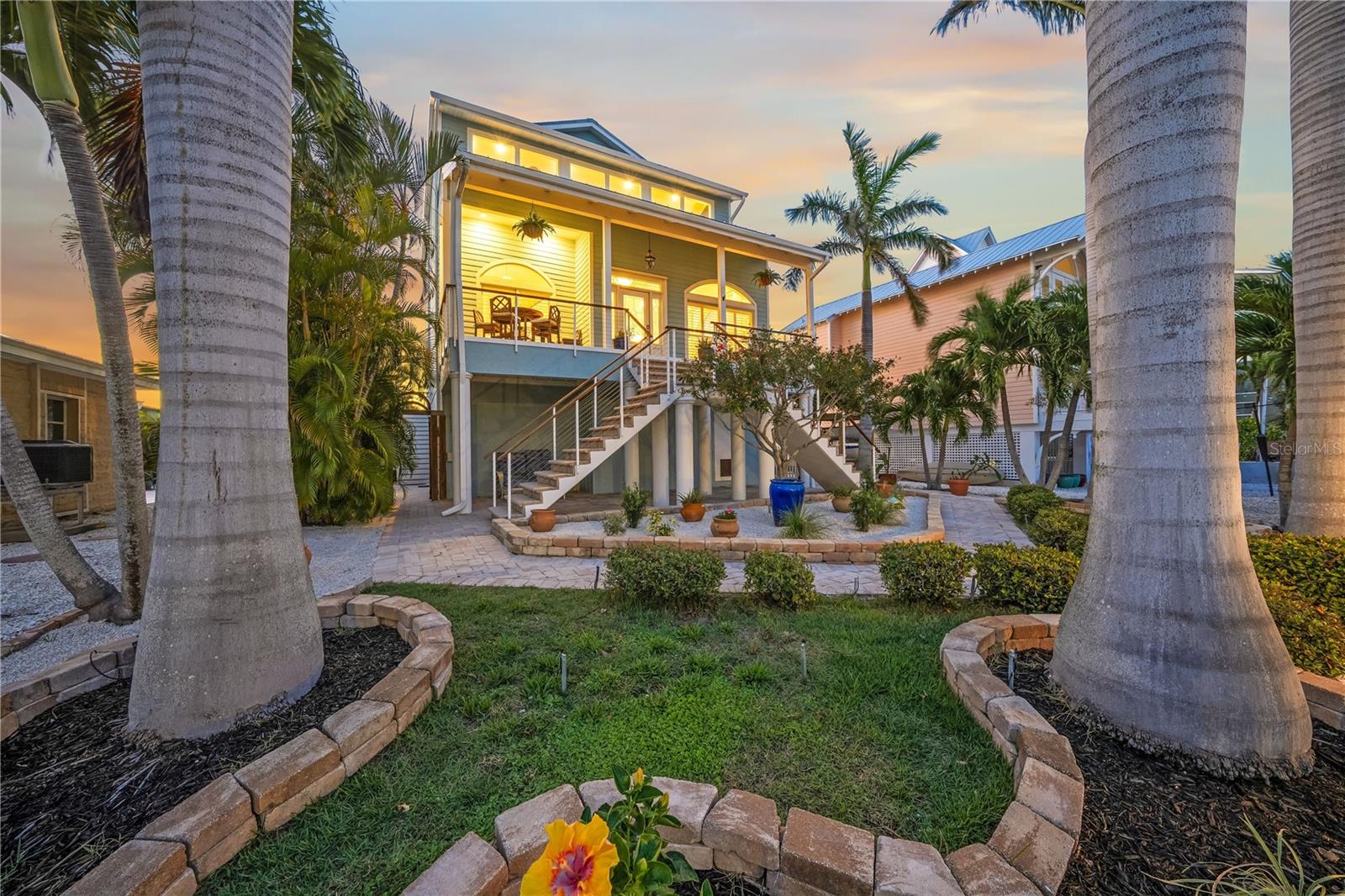 791 Broadway, Longboat Key, FL 34228