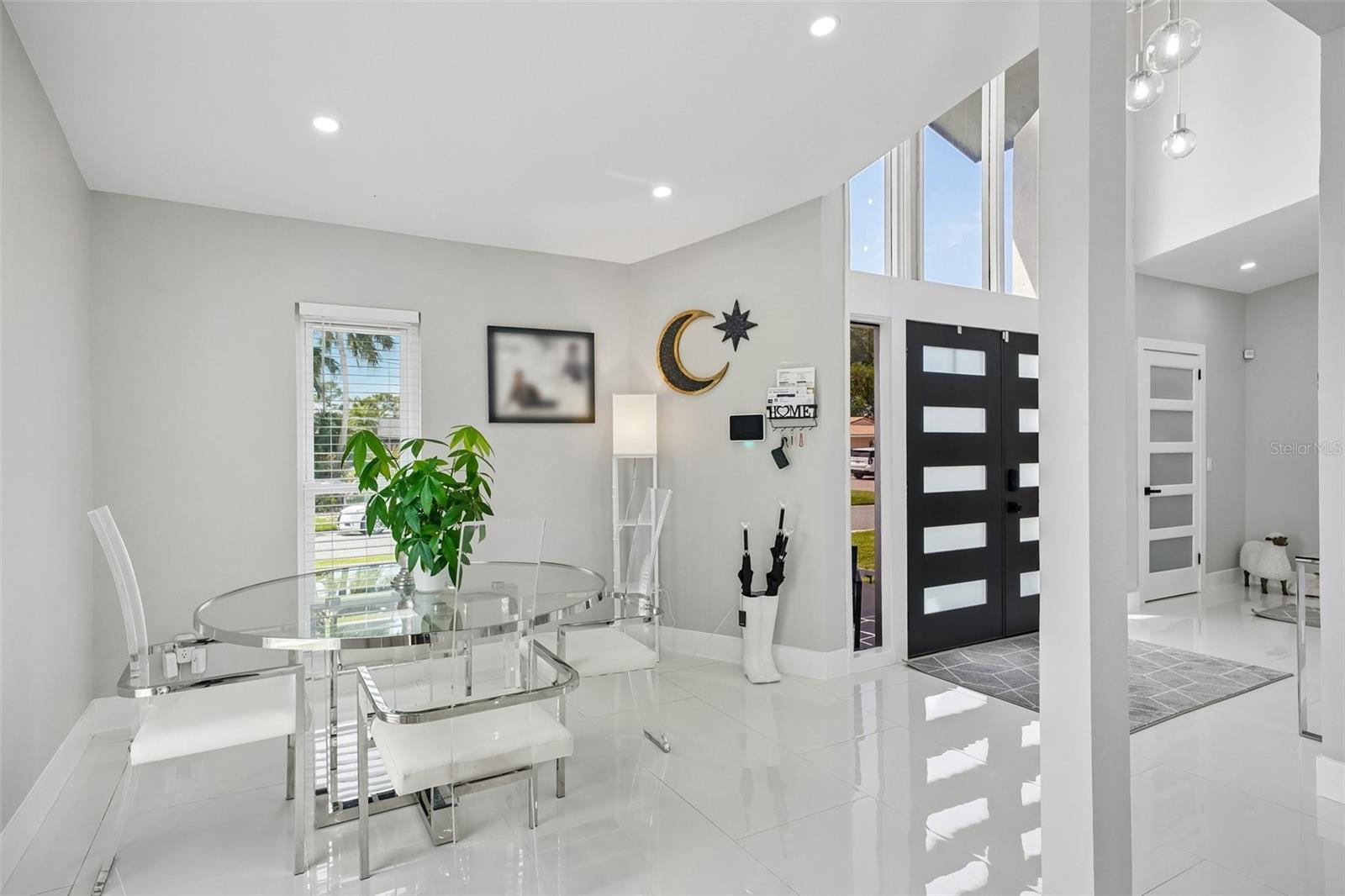 5201 Huntington, St Petersburg, FL 33703