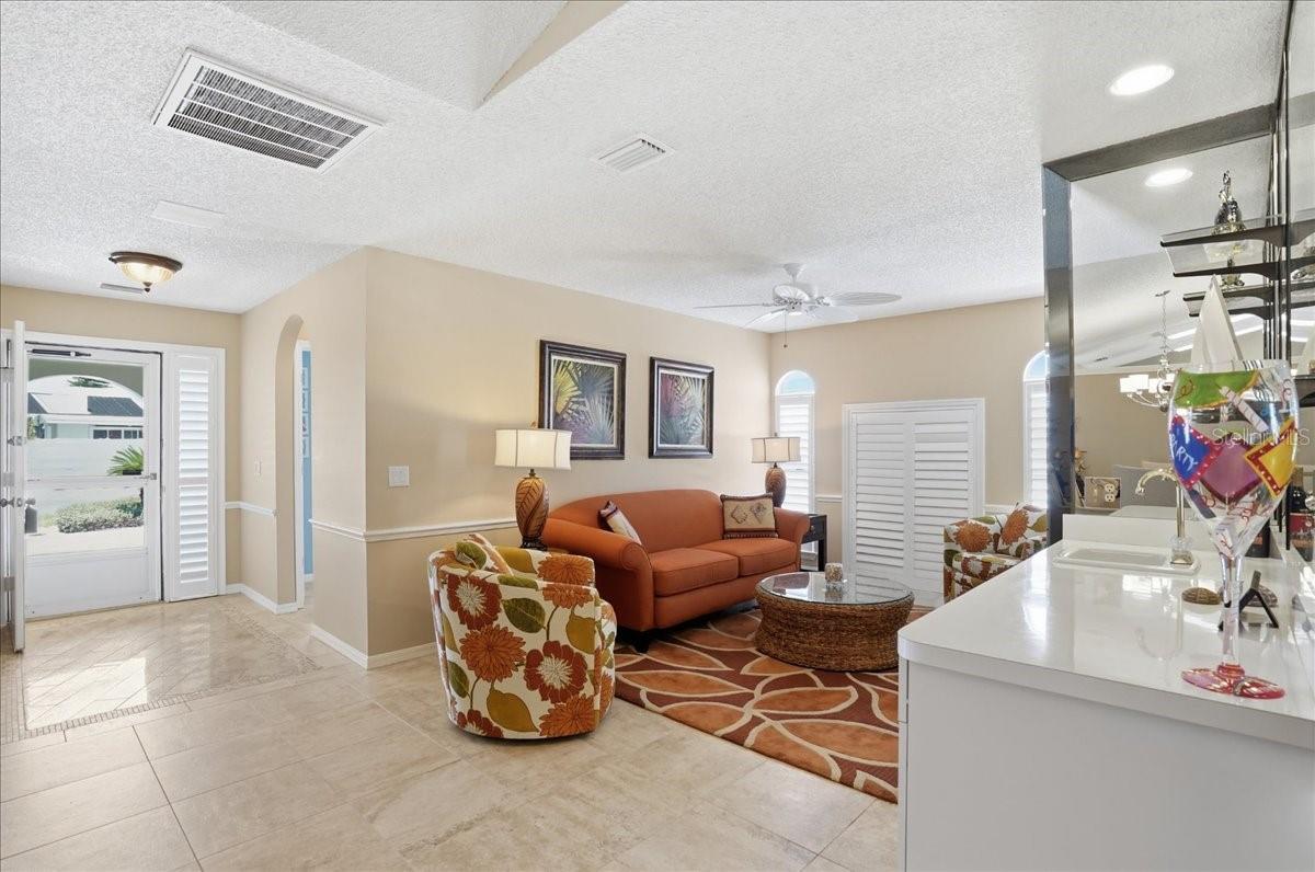 4904 61st Avenue, Bradenton, FL 34210