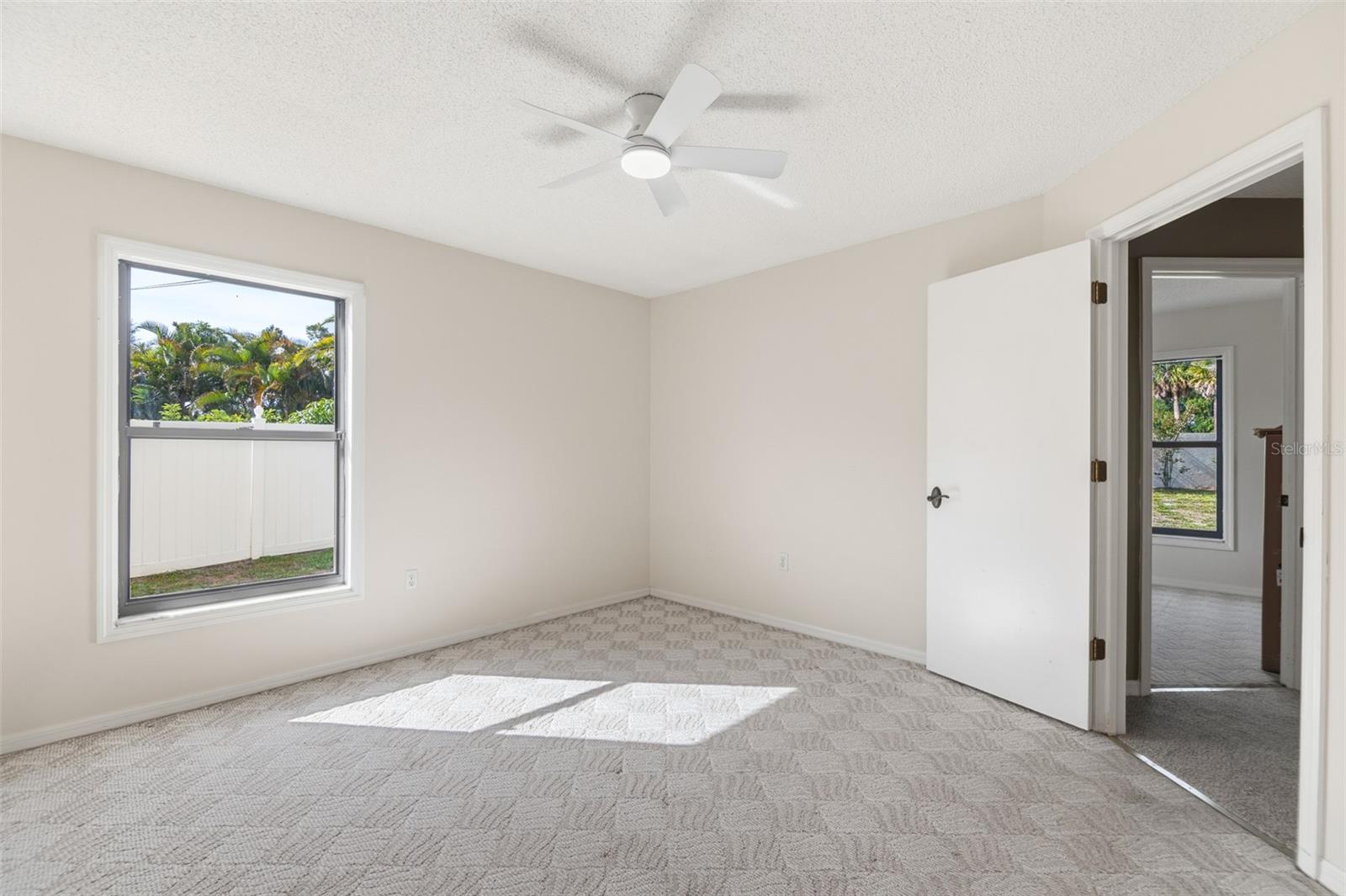 8432 Palm Lakes, Sarasota, FL 34243