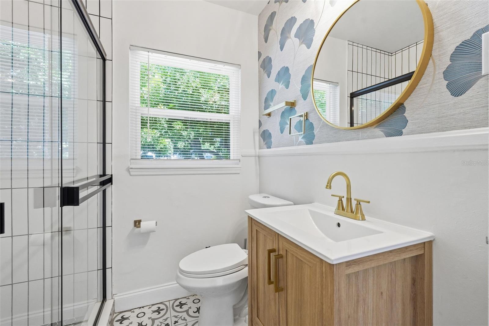 2855 Valencia, St Petersburg, FL 33705