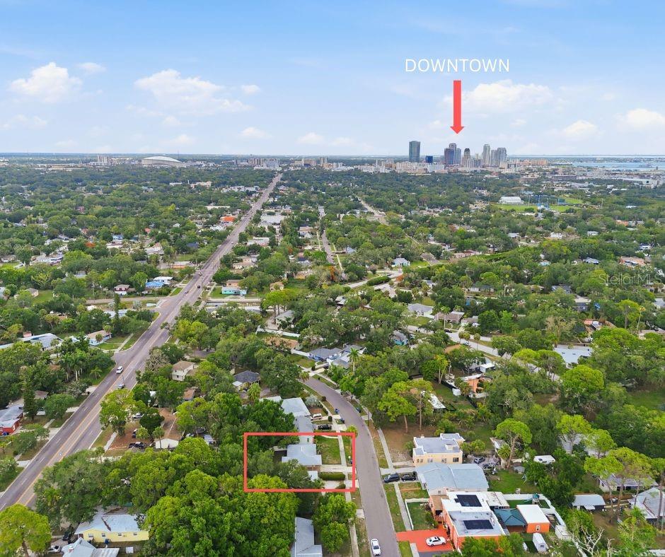2855 Valencia, St Petersburg, FL 33705