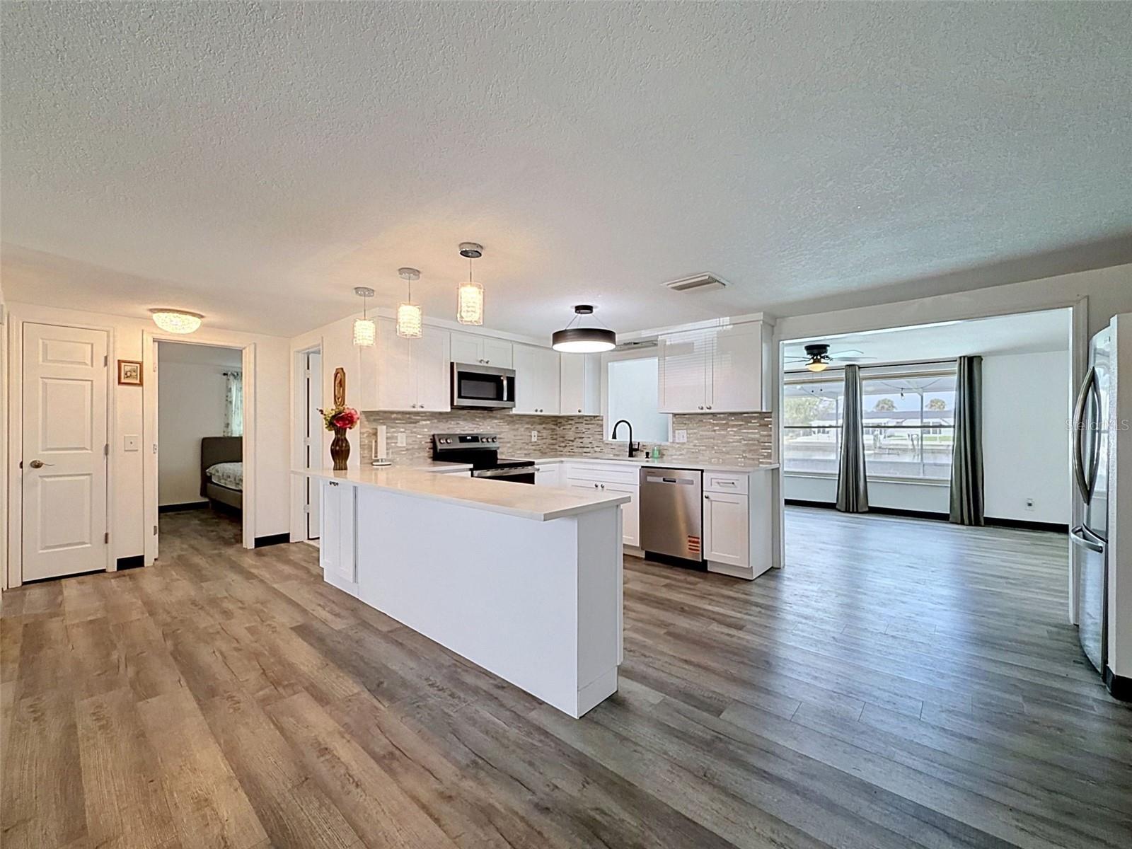 12735 1st, Hudson, FL 34667