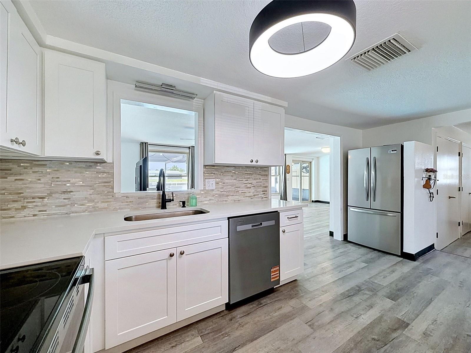 12735 1st, Hudson, FL 34667
