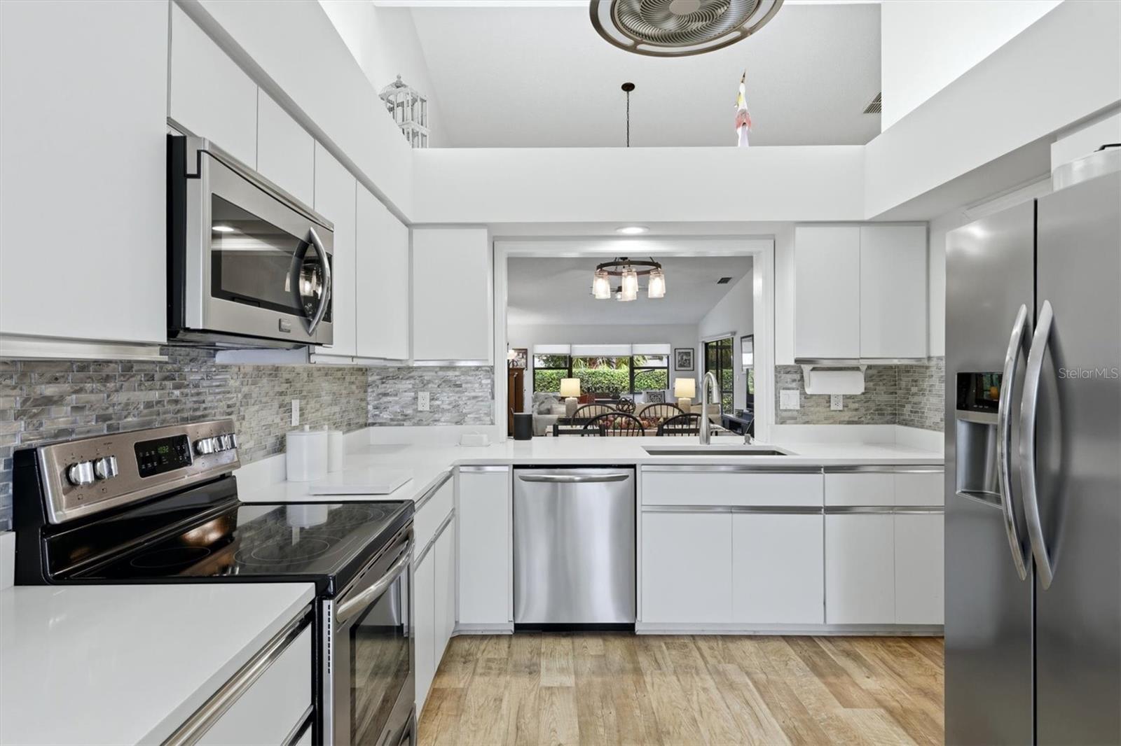 2644 Moss Oak Unit 47, Sarasota, FL 34231