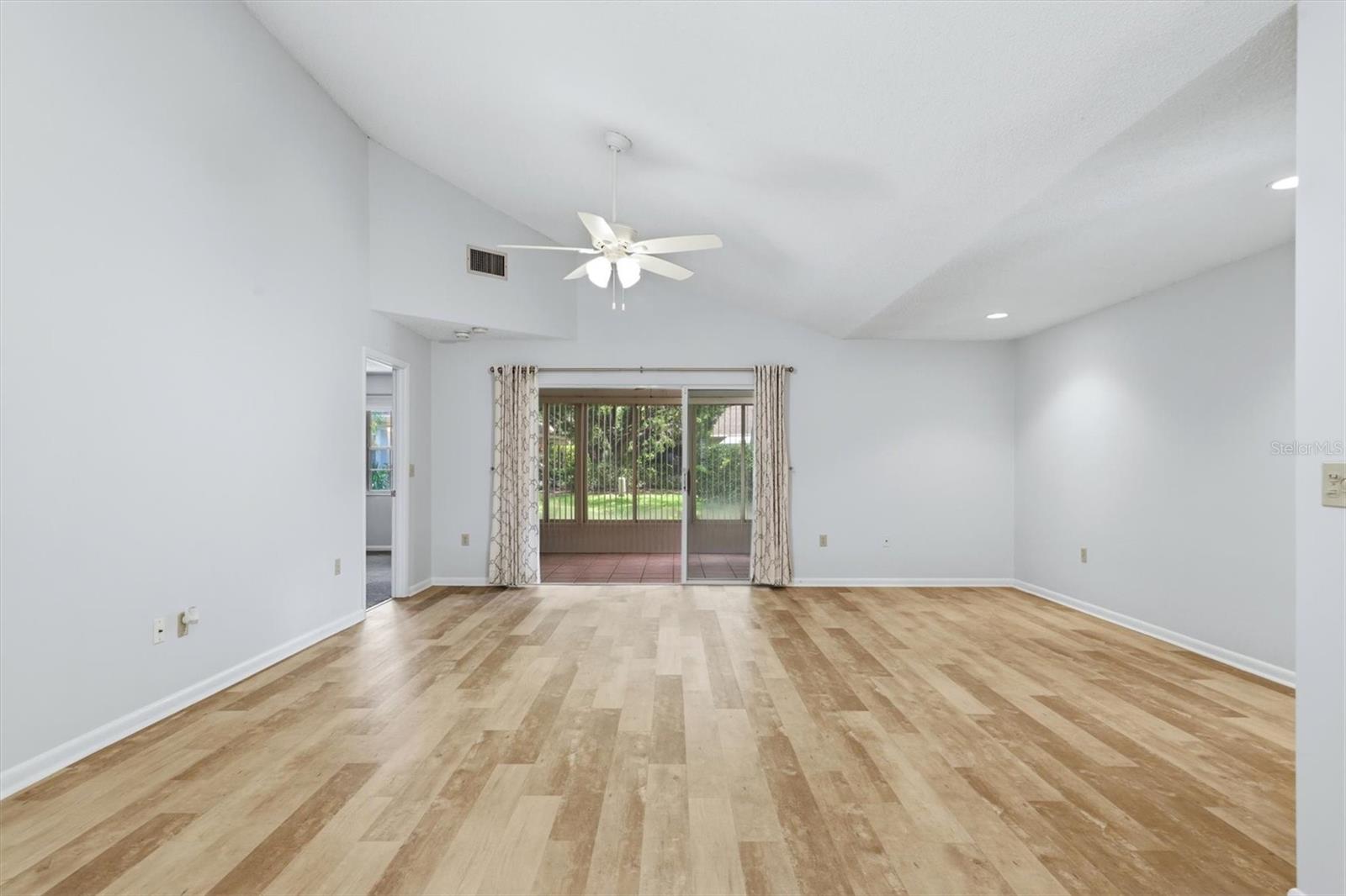 6420 Carrington Unit 35, Sarasota, FL 34238