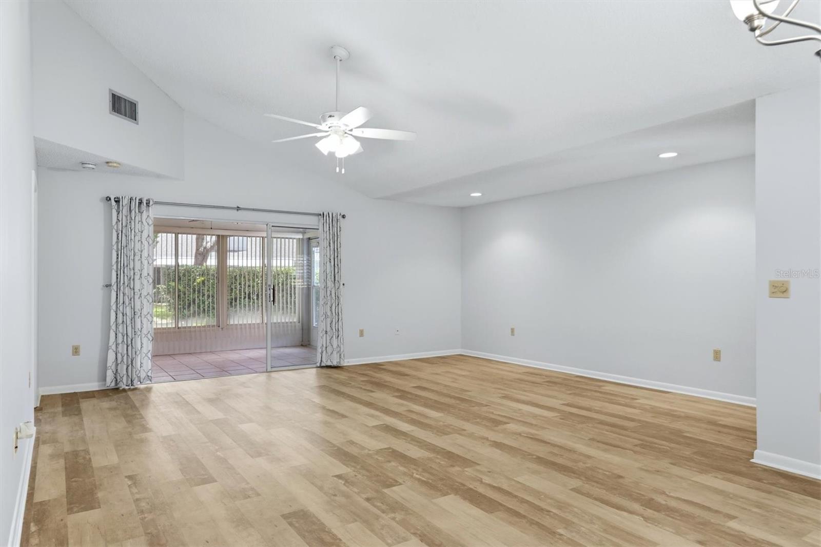 6420 Carrington Unit 35, Sarasota, FL 34238