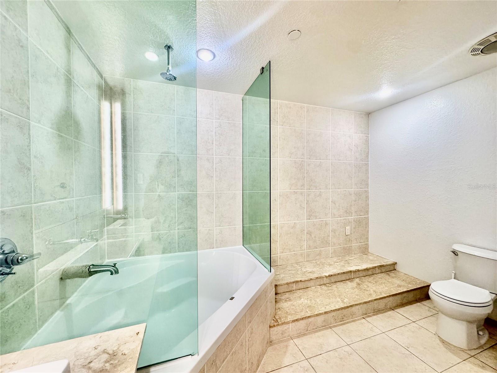 101 Palm Harbor Unit B414, Palm Coast, FL 32137