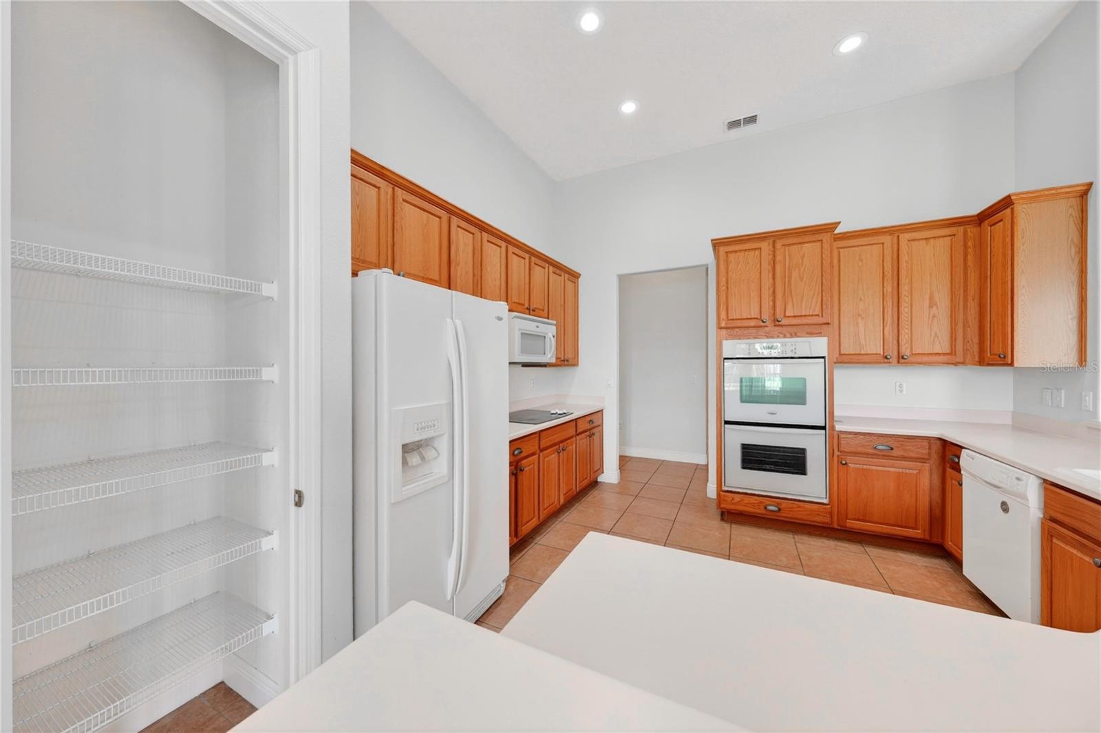 453 Sorrento Rd, Kissimmee, FL 34759