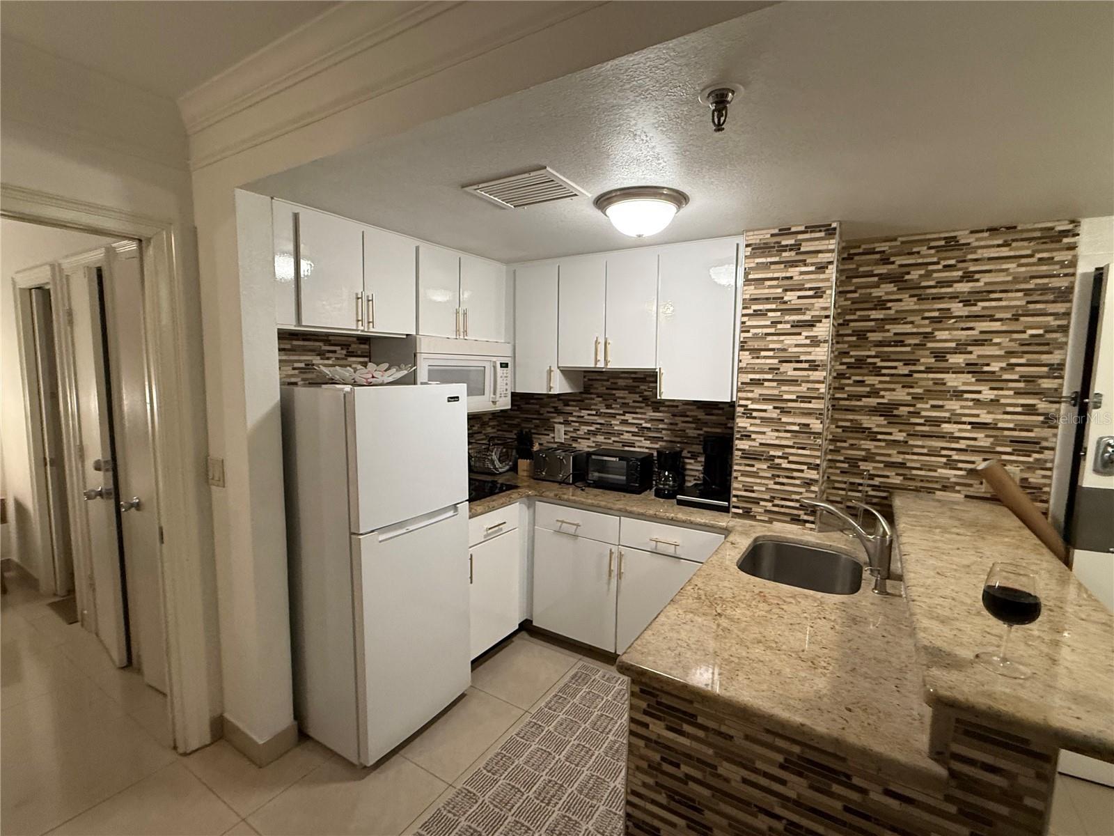 6165 Carrier Unit 2404, Orlando, FL 32819