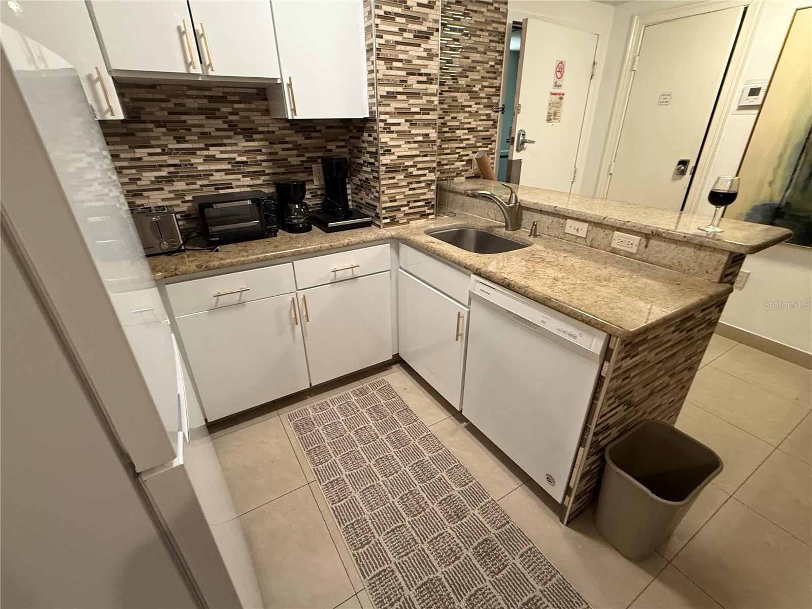 6165 Carrier Unit 2404, Orlando, FL 32819
