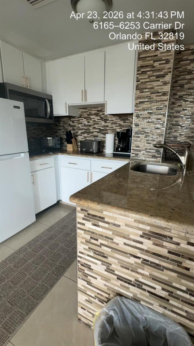 6165 Carrier Unit 2404, Orlando, FL 32819