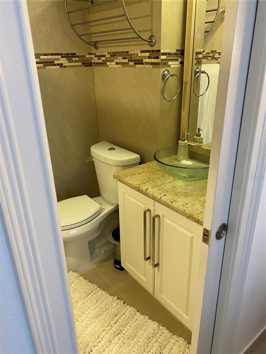 6165 Carrier Unit 2404, Orlando, FL 32819